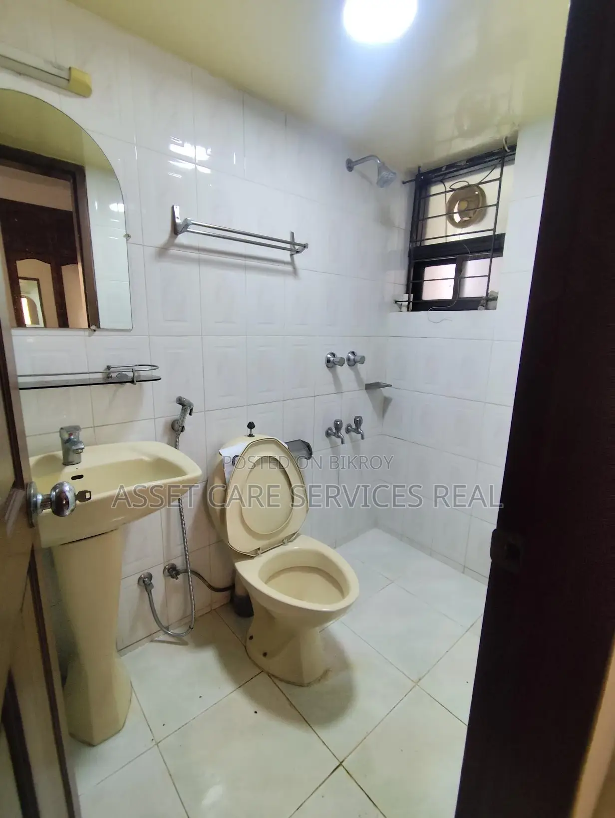 3Bed Fully-Furnished Apartment Rent Baridhara Diplomatic Zone