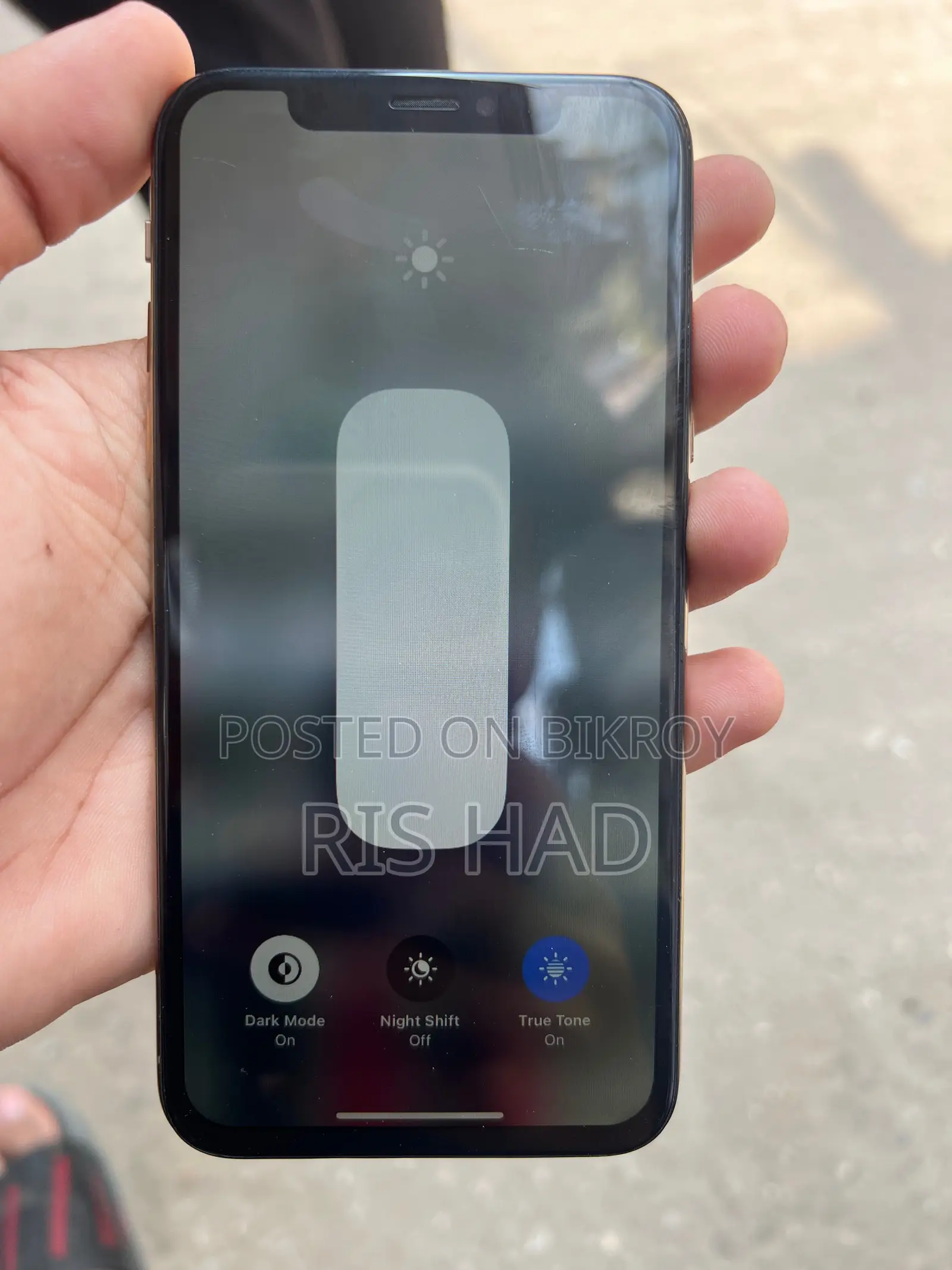 Apple iPhone XS (Used)
