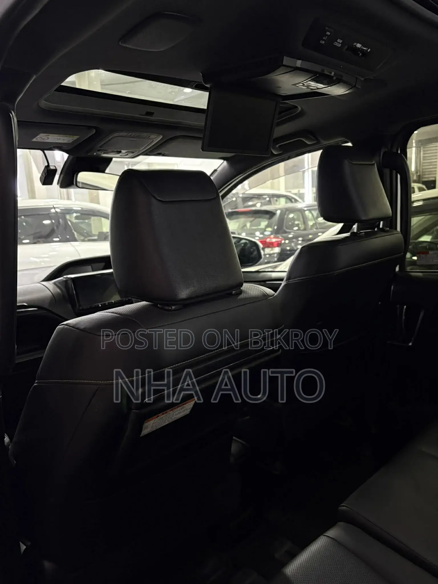Toyota Esquire SUNROOF 2020