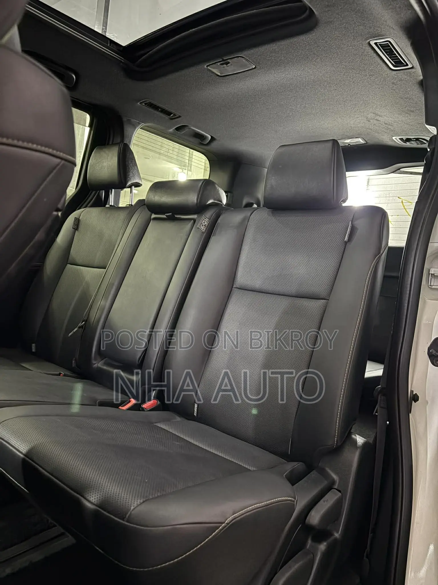 Toyota Esquire SUNROOF 2020