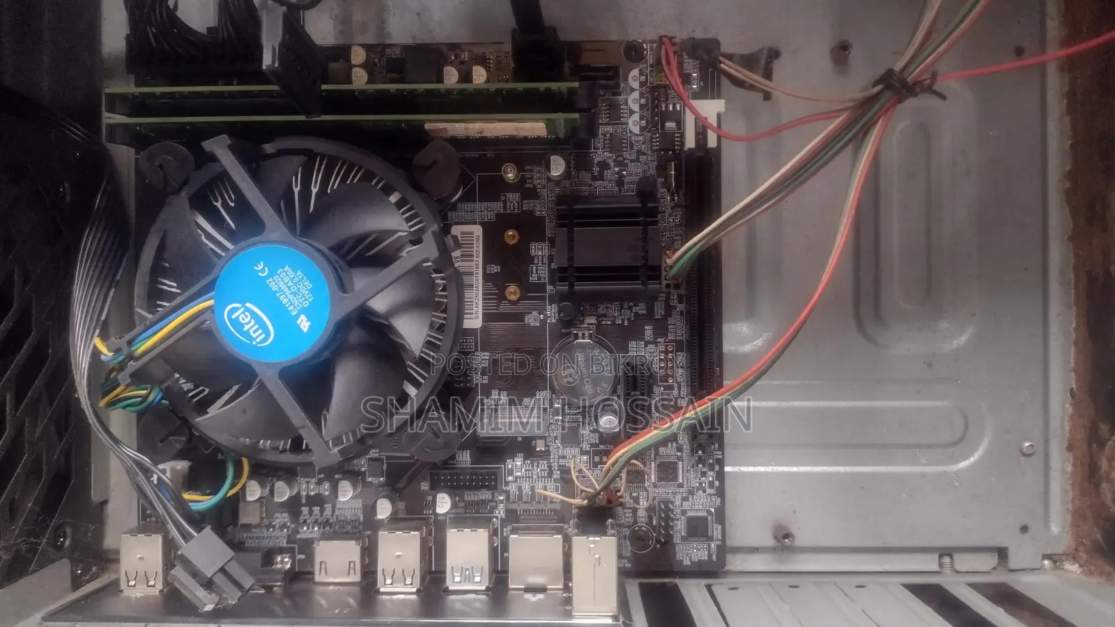 Desktop computer