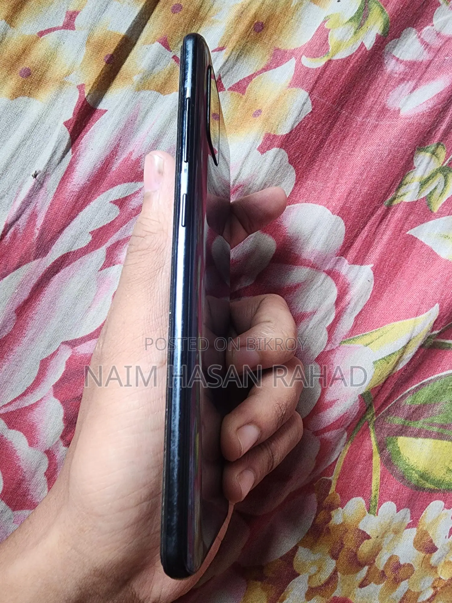 Samsung Galaxy A51 . (Used)