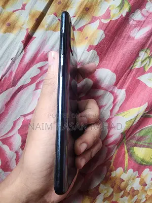 Samsung Galaxy A51 . (Used)