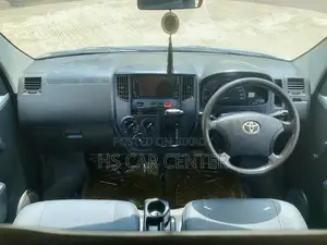 Toyota Noah Townace 2010
