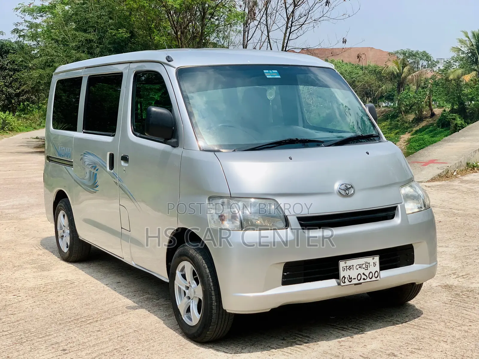 Toyota Noah Townace 2010