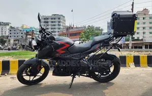 Bajaj Pulsar 250 2024 Black