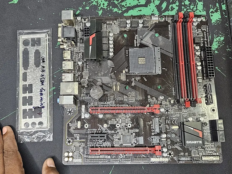 Gigabyte Ga-ab350m-gaming 3 (Rev. 1.0) Am4 Amd B350 Usb 3.1 Hdmi