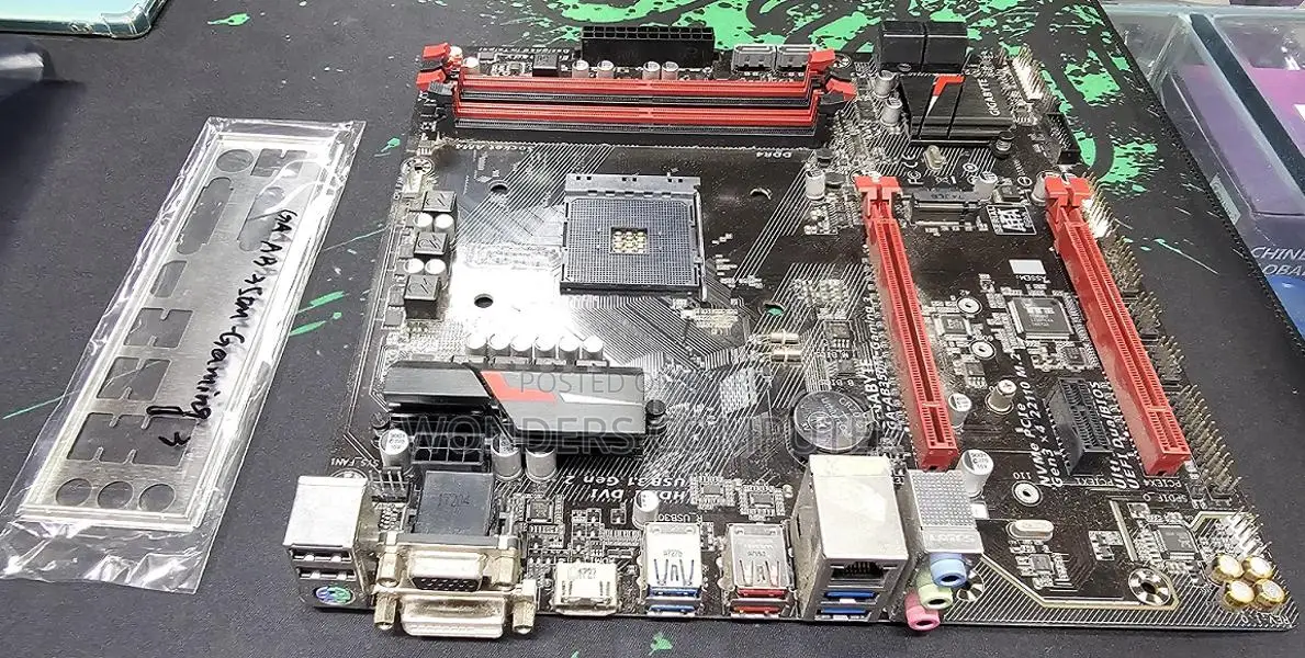 Gigabyte Ga-ab350m-gaming 3 (Rev. 1.0) Am4 Amd B350 Usb 3.1 Hdmi