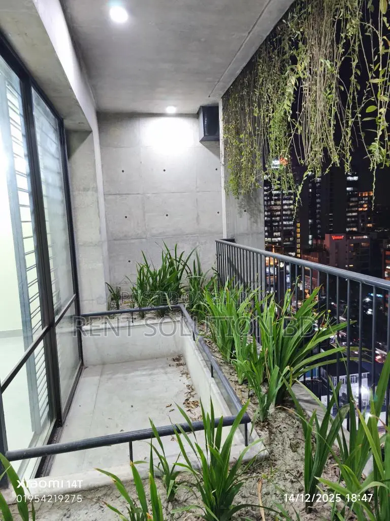 brand new 4bedroom apartment