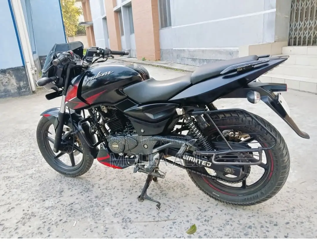 Bajaj Pulsar 150 - 2019