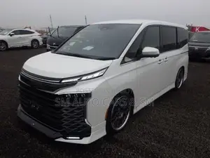 Toyota Voxy Hybrid SZ Pearl New 2023