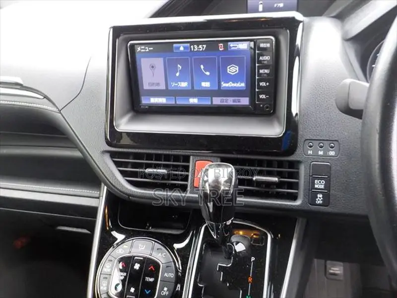 Toyota Esquire Gi Pack. 2020