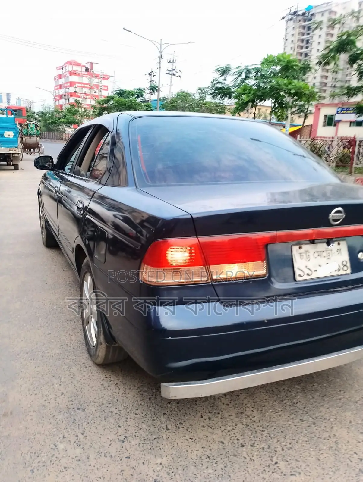 Nissan Sunny blue 2004