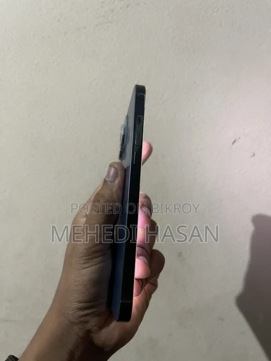 Apple iPhone 12 Pro Max . (Used)