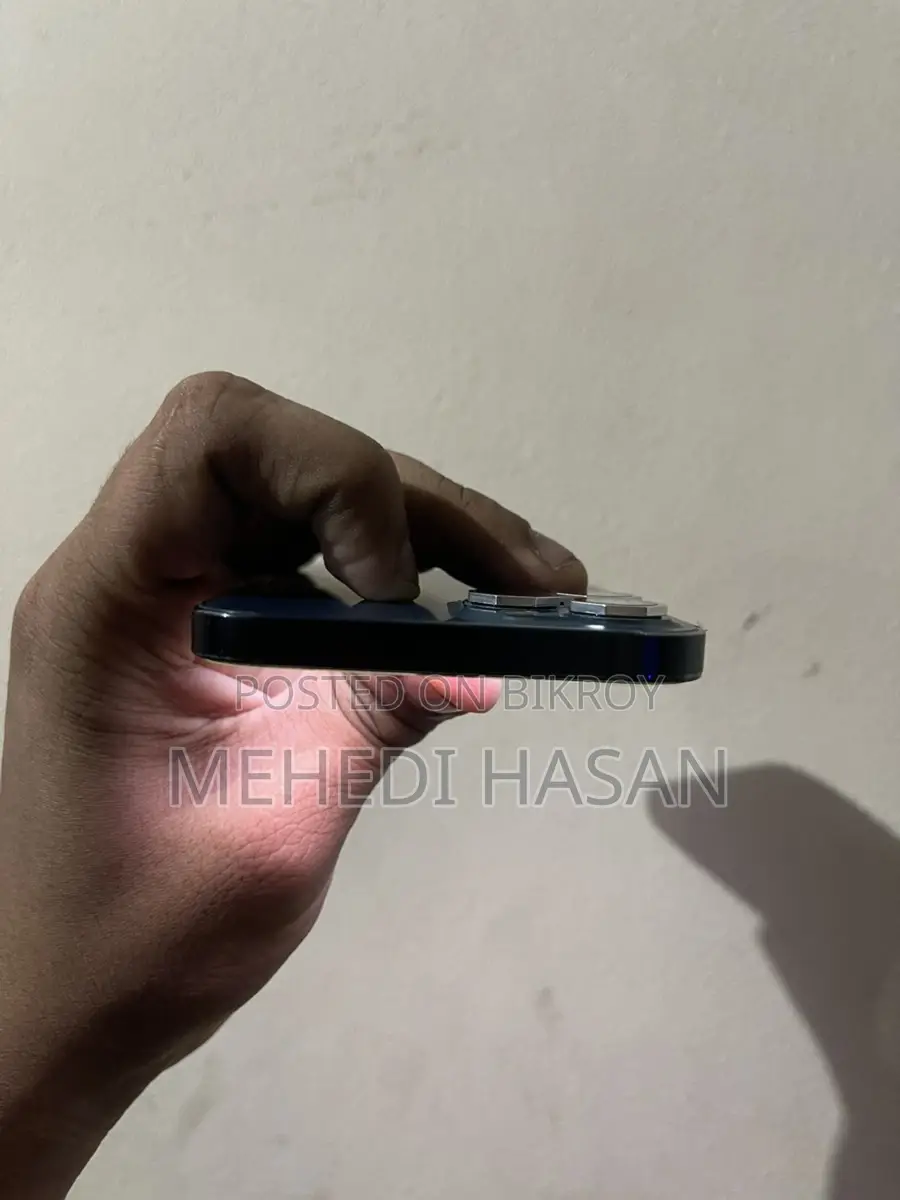 Apple iPhone 12 Pro Max . (Used)
