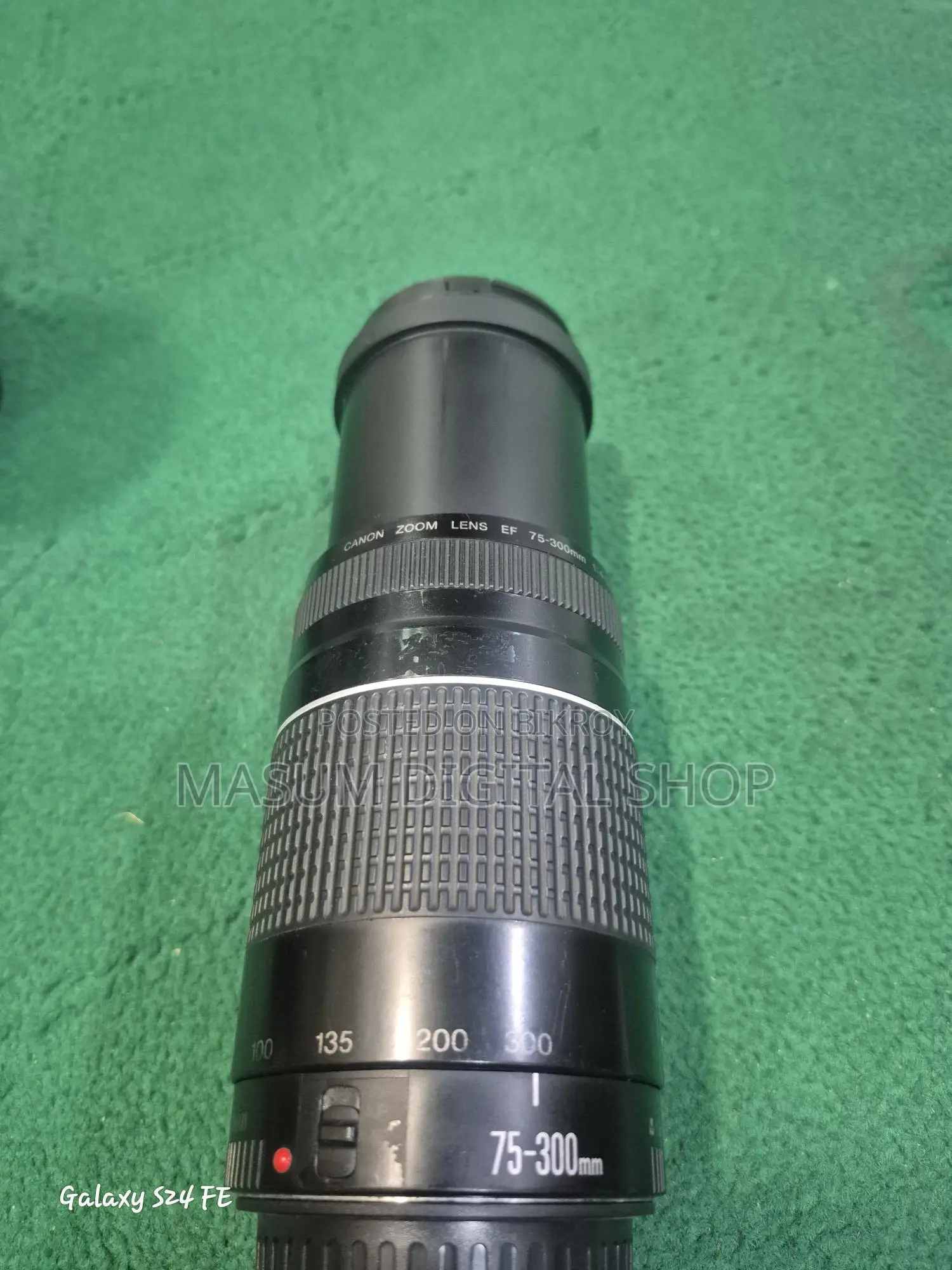 Canon 75-300mm lens 1:4-5.6 III