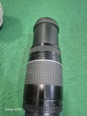 Canon 75-300mm lens 1:4-5.6 III
