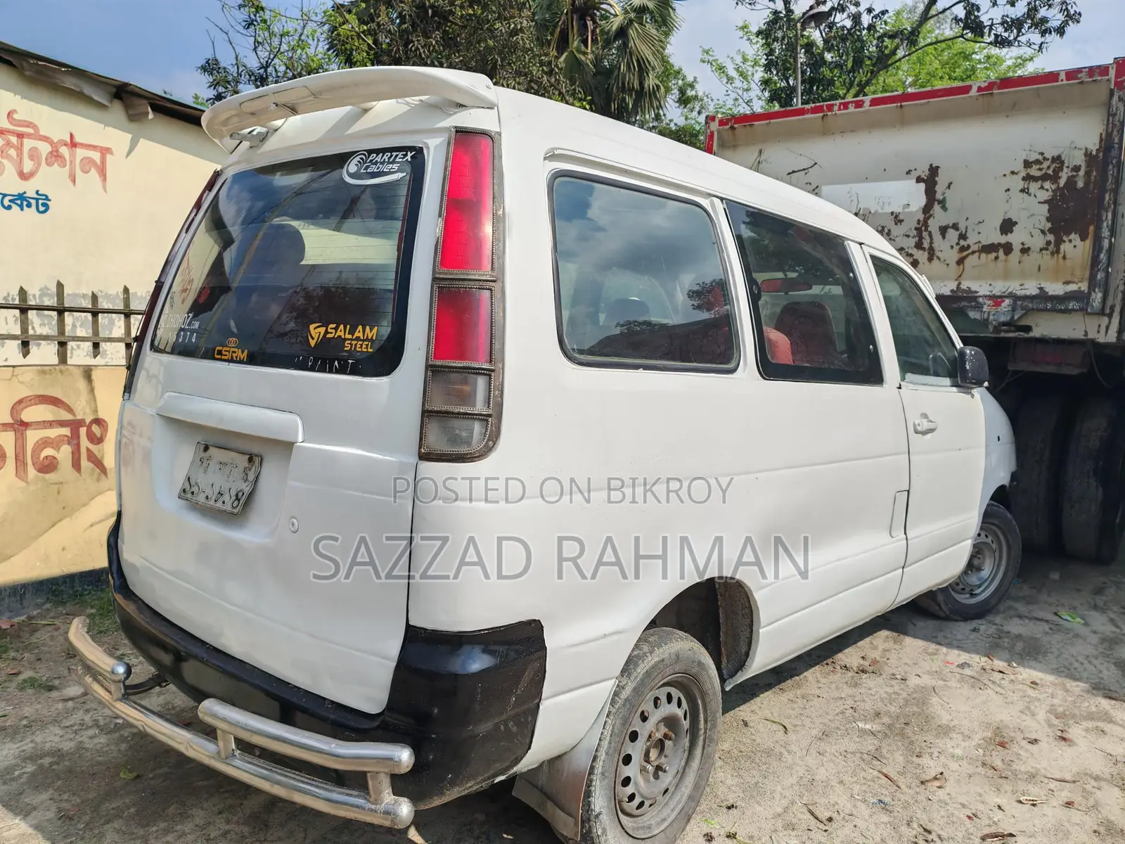Toyota Noah 1999