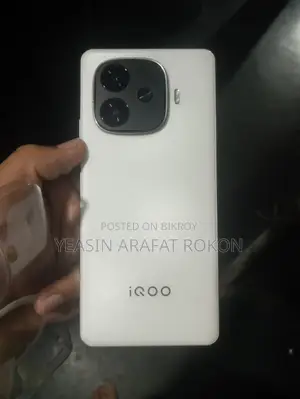iQOO Z9 Turbo (Used)