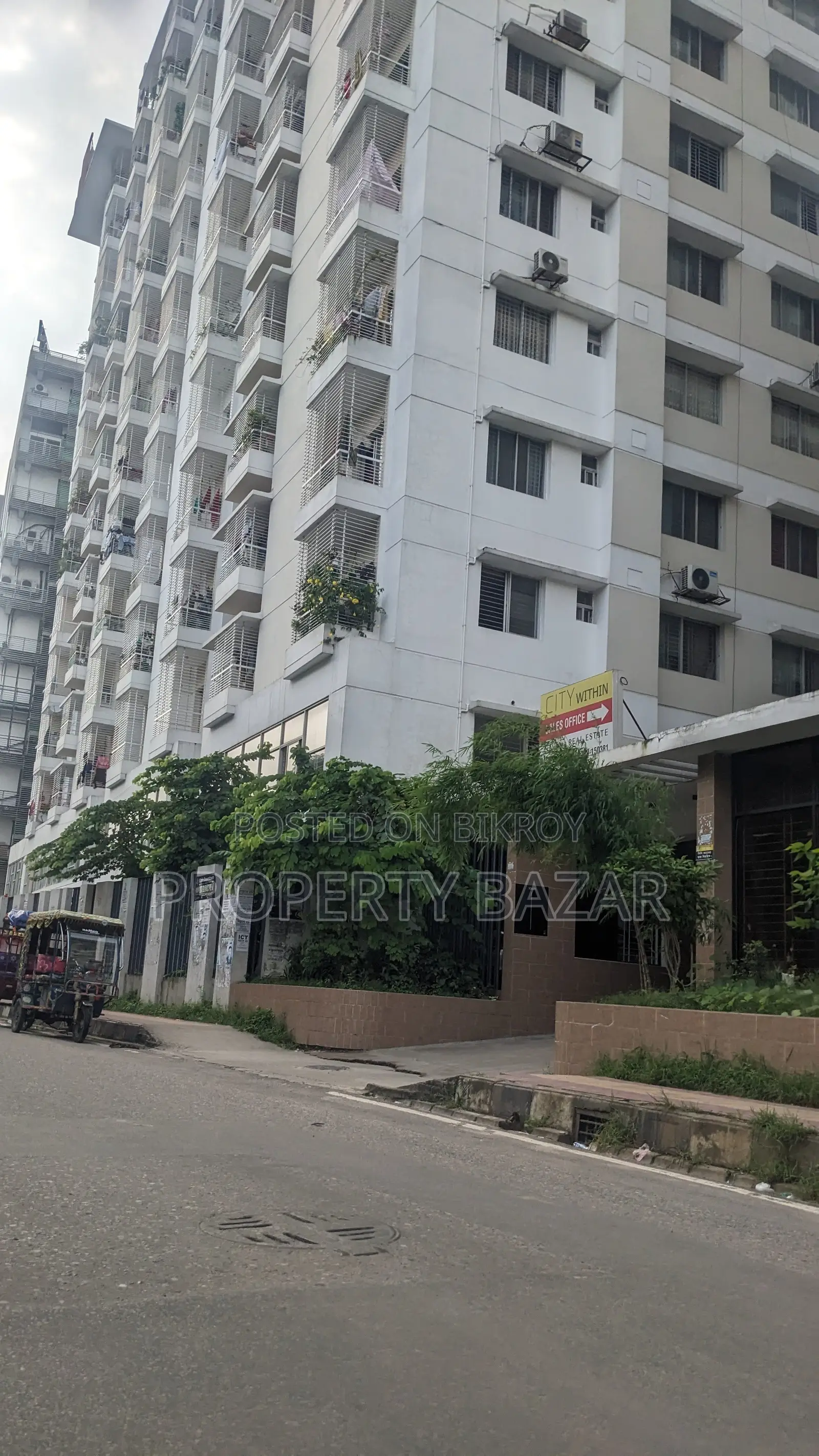 Luxury Duplex Flat for Sale in Mirpur – Navana Condominium Project