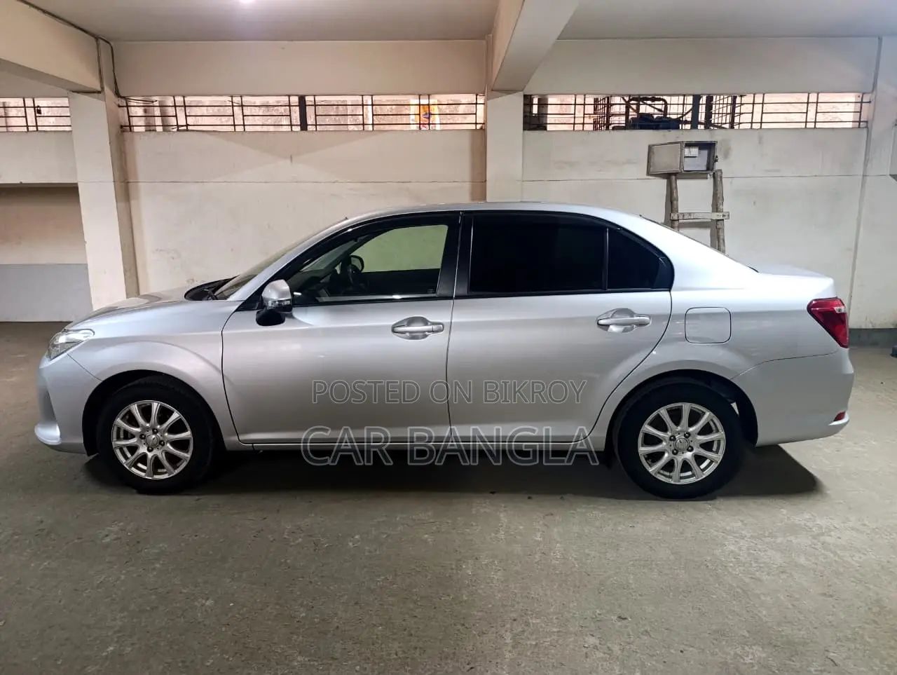Toyota Axio EX_READY_SHOWROOM 2020