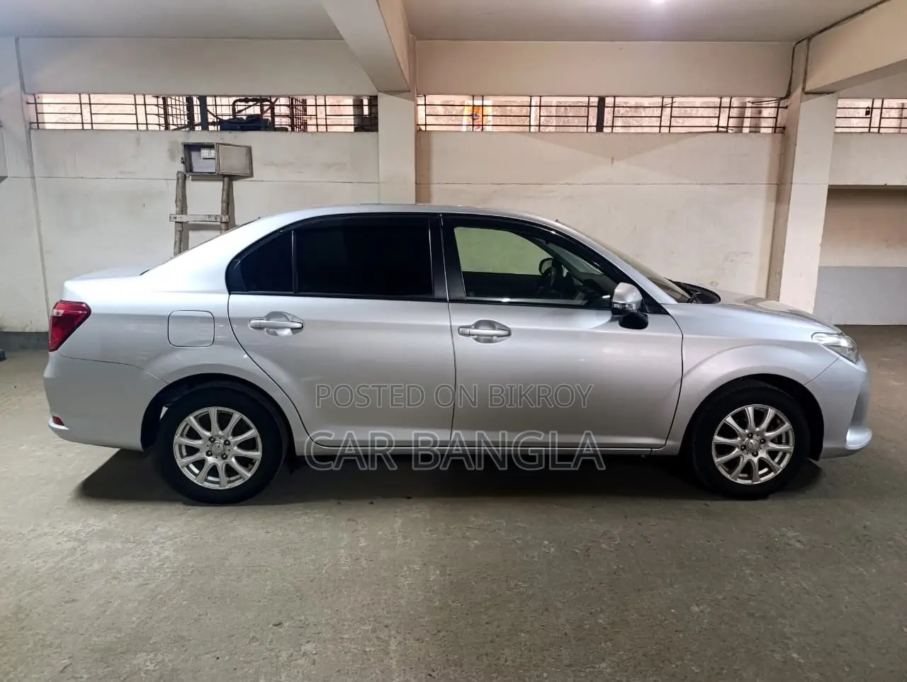 Toyota Axio EX_READY_SHOWROOM 2020