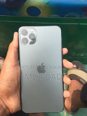Apple iPhone 11 Pro Max . (Used)