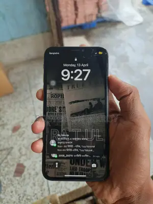 Apple iPhone XS (Used)