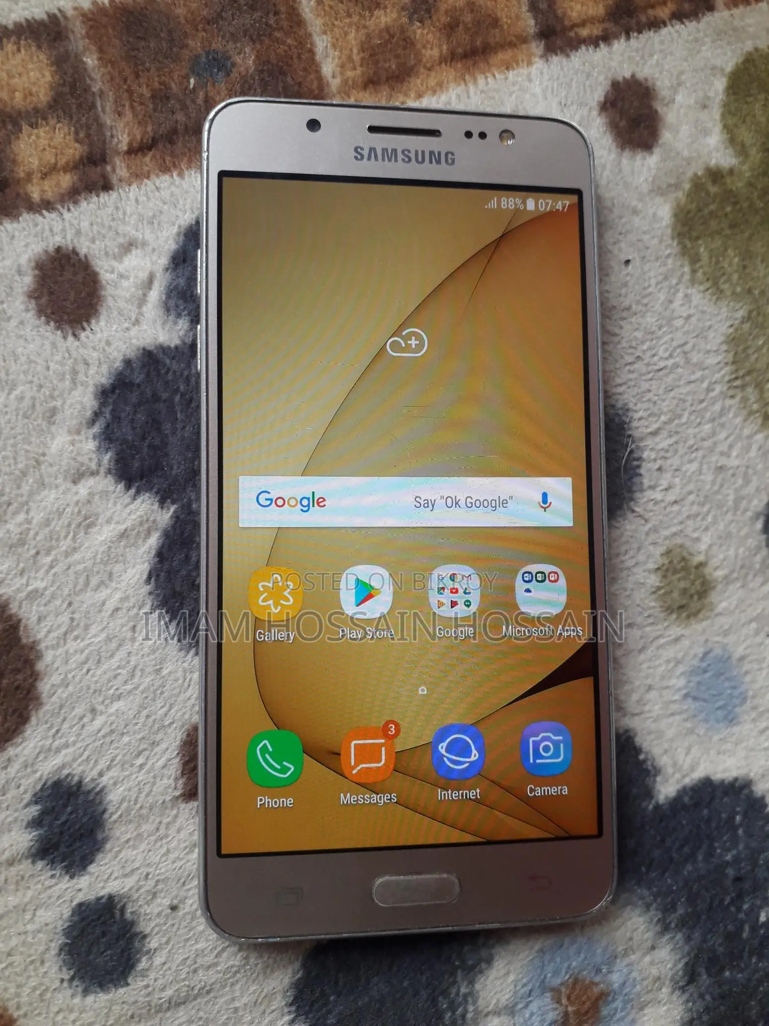 Samsung Galaxy J5 . (Used)