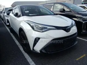 Toyota C-HR G Mood Nero 2021