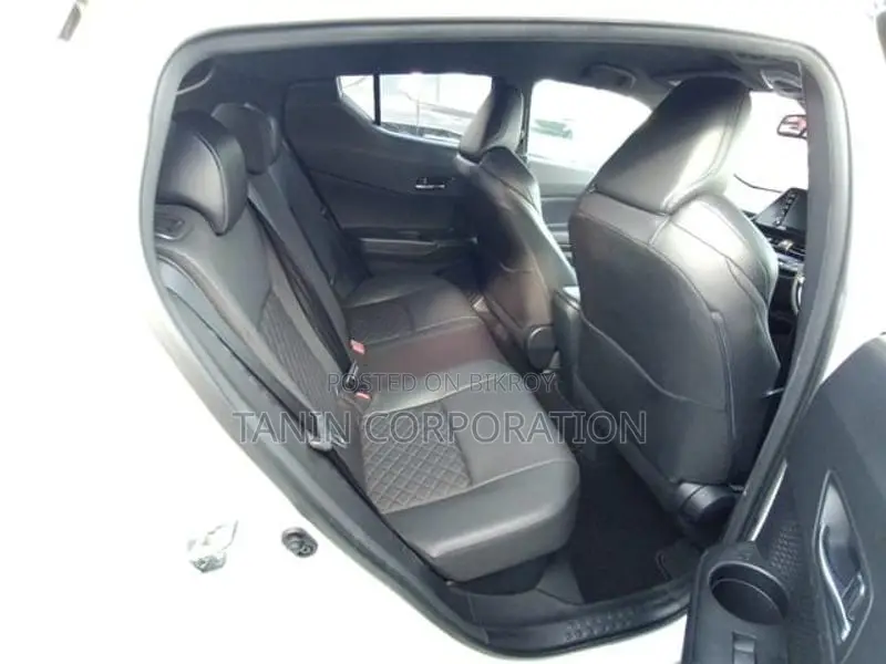 Toyota C-HR G Mood Nero 2021