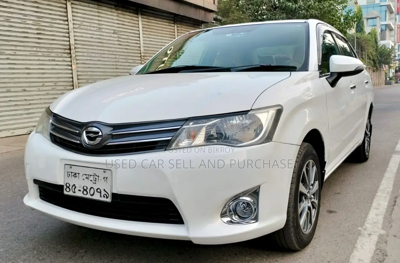 Toyota Axio Badge Interior 2015