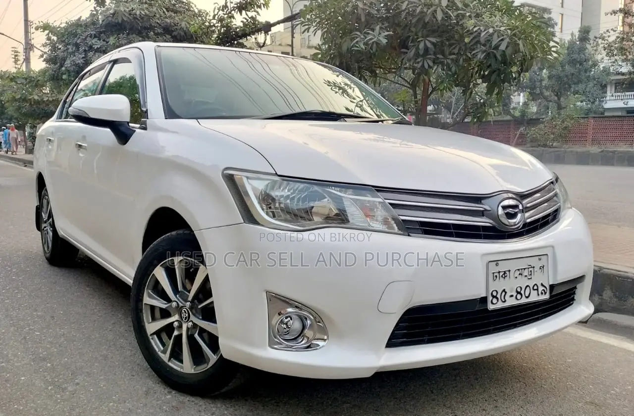 Toyota Axio Badge Interior 2015