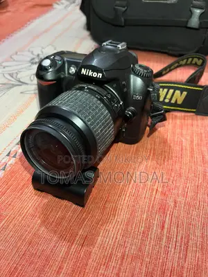 Nikon D50