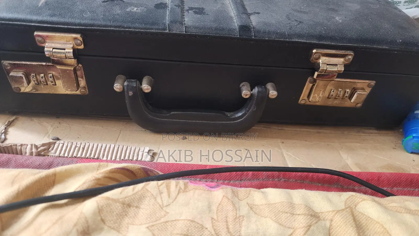 Briefcase