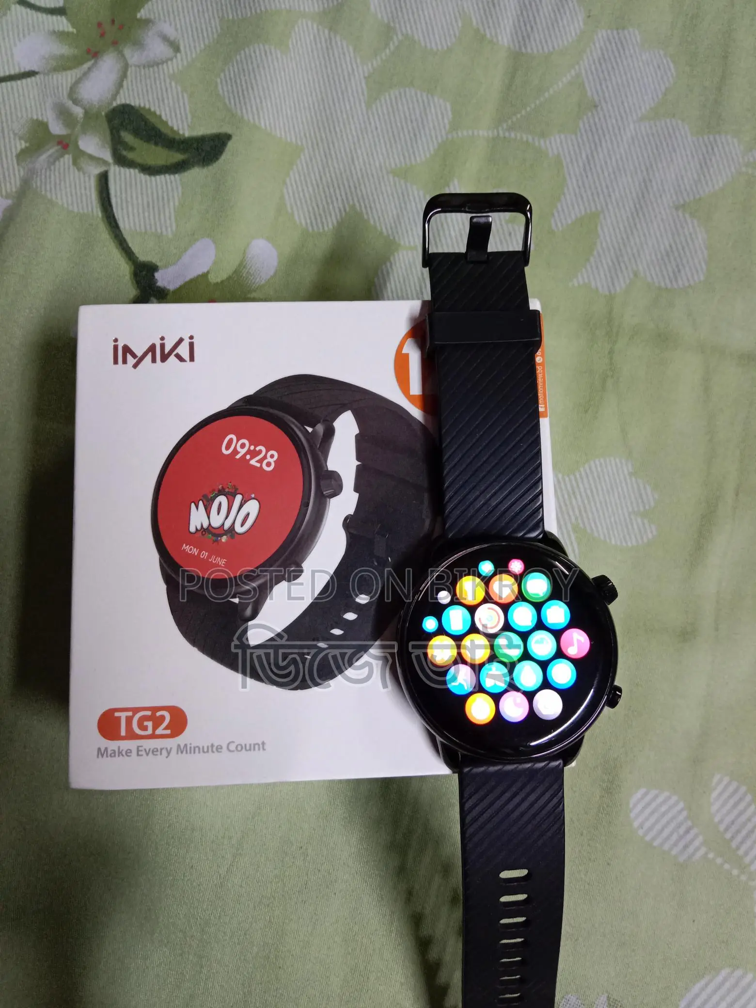 ঘরিটি বিক্রি করা হবে একেবারে নতুন এর মতো Smart Watch