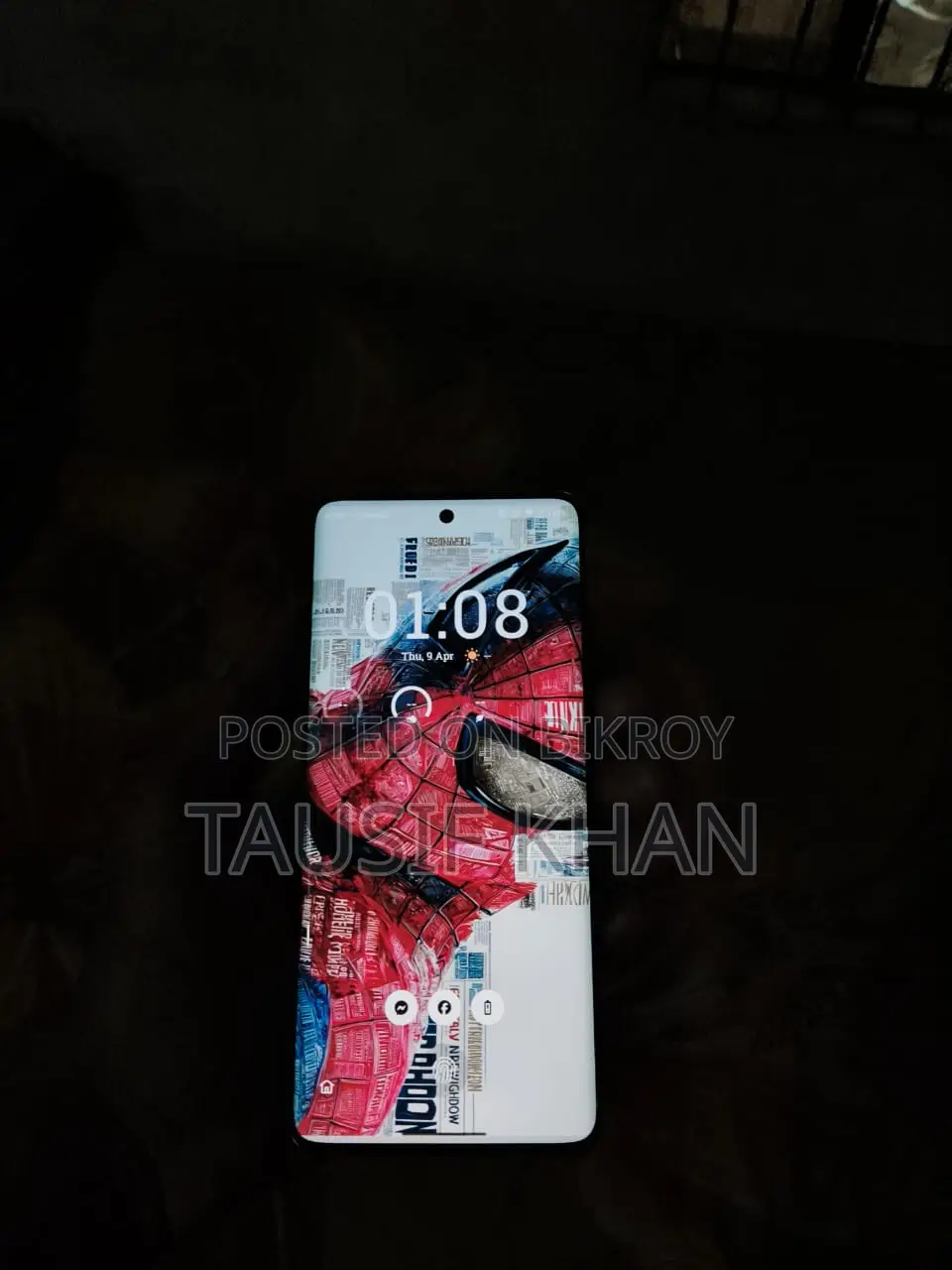 Motorola mobile phone (Used)
