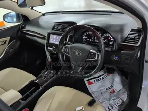 Toyota Premio F- EX 2021