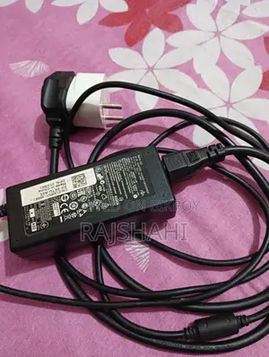 Laptop adapter Charger 19V MOTA Pin