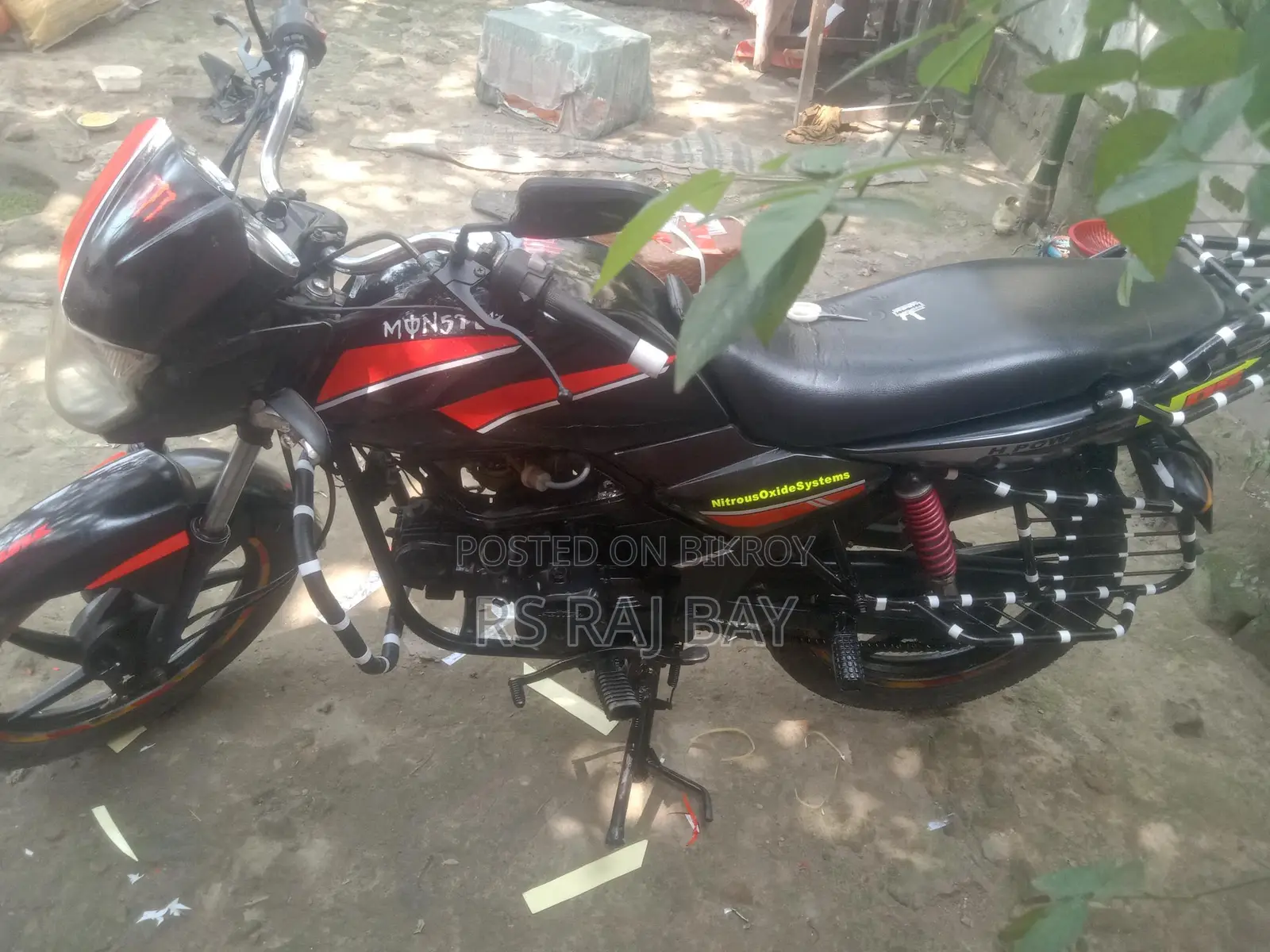 Zaara 100 . 2015