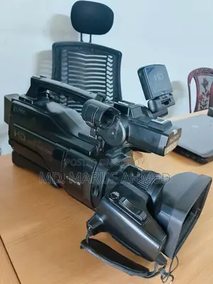 Sony 2500p