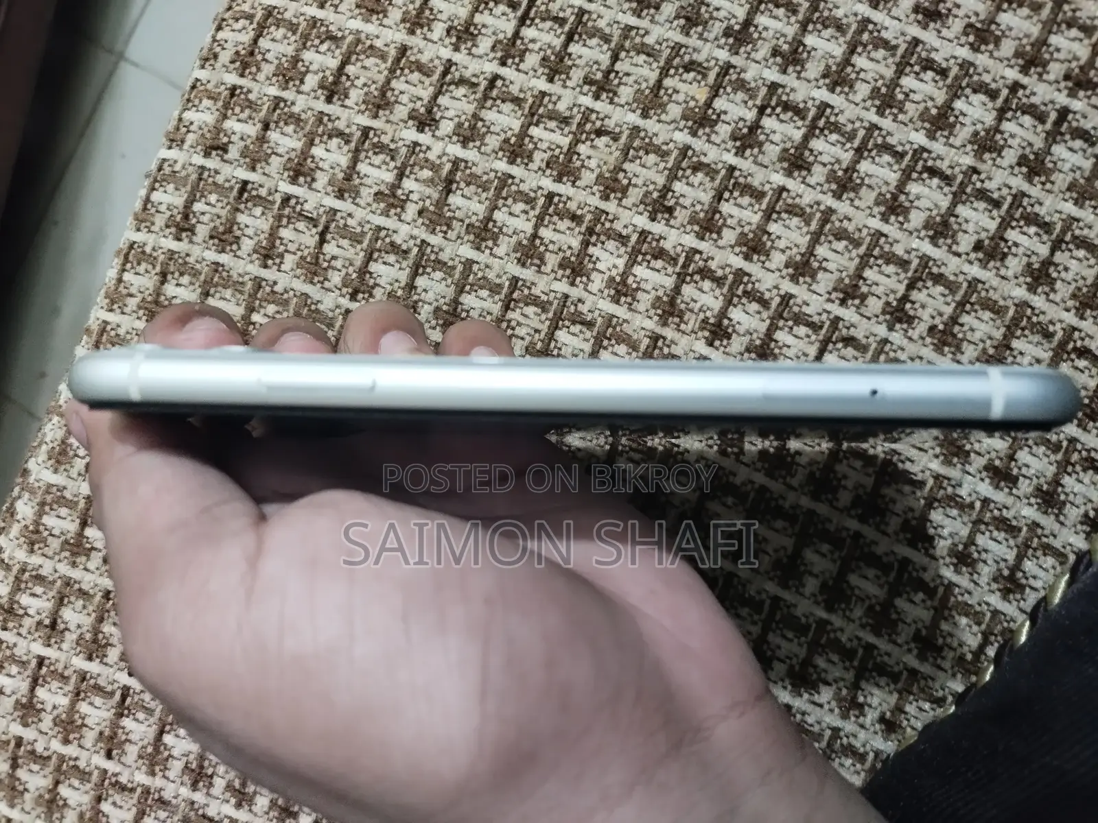 Apple iPhone 11 (Used)