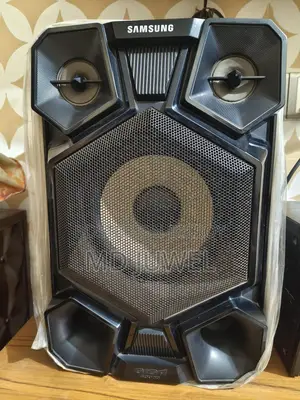 Samsung MX JS 5000 with Giga Sound