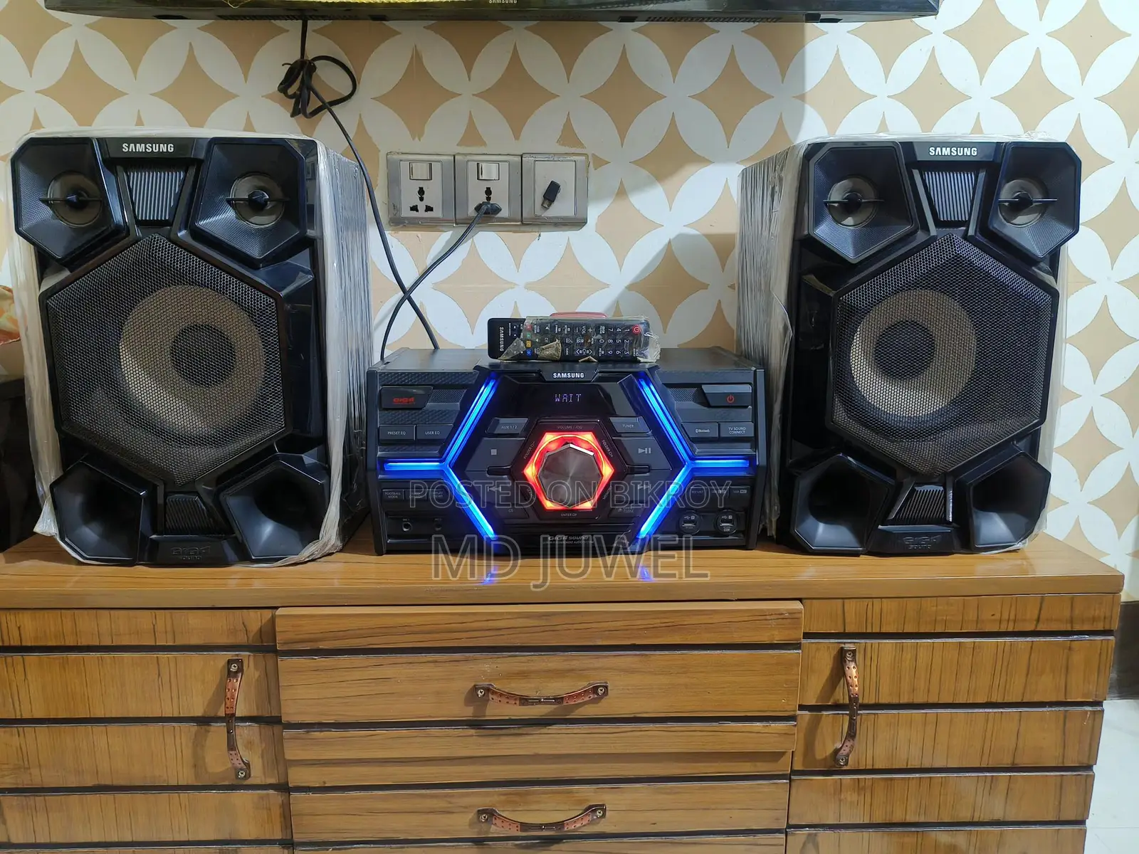 Samsung Mx Js 5000 with Giga Sound