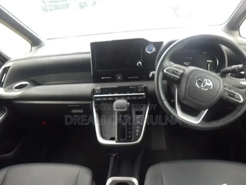 Toyota Noah S-Z Leg Rest 2022