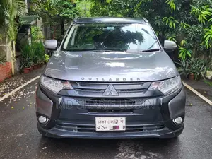 Mitsubishi Outlander (Push Start) 2021