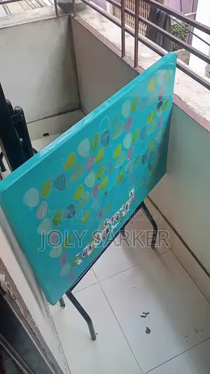 টেবিল ২টা