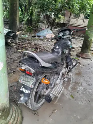 TVS Victor 2007
