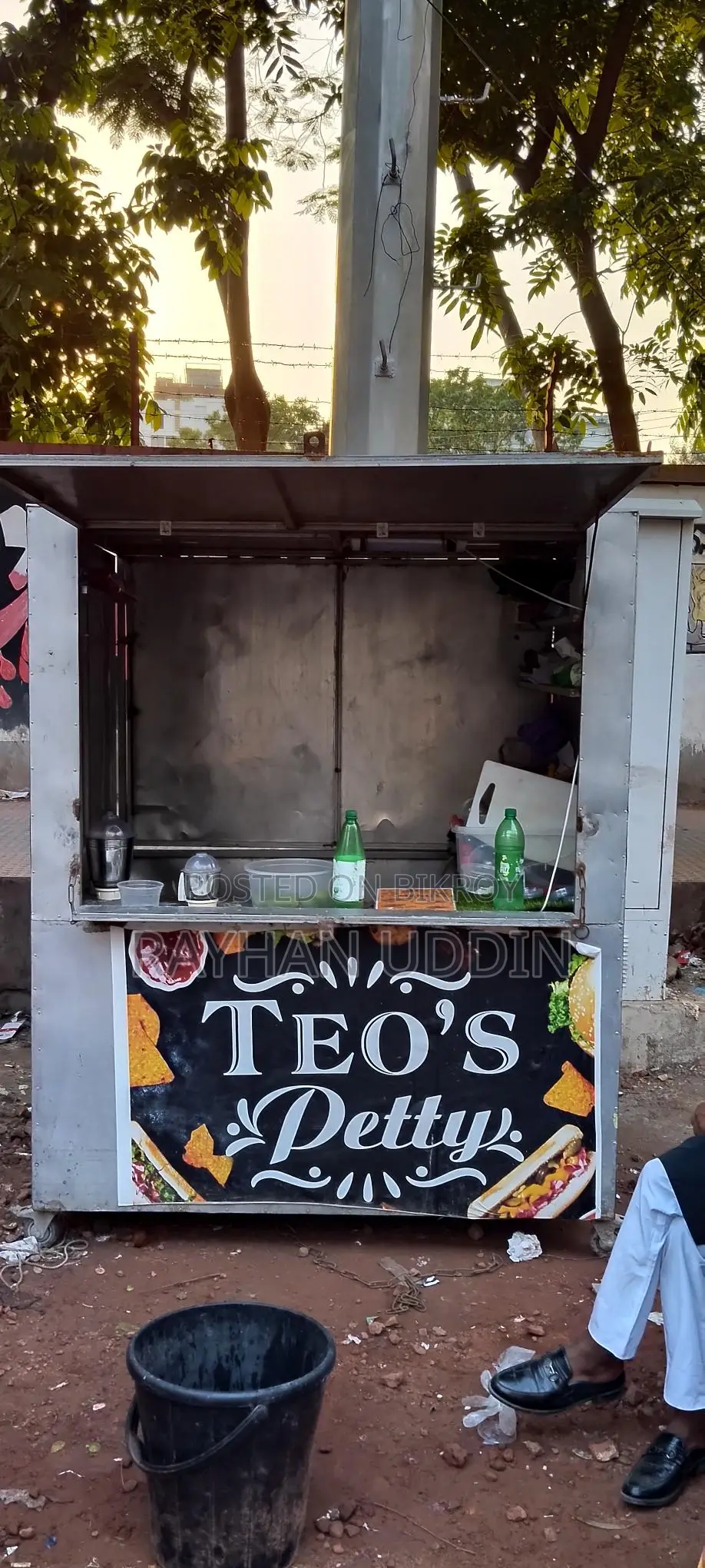 6ft by 4ft Food Cart for Emergency Sale