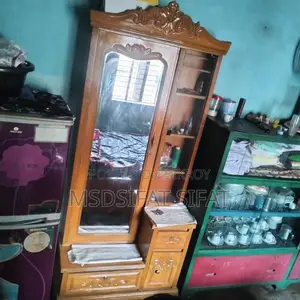 ড্রেসিং টেবিল বিক্রয় হবে